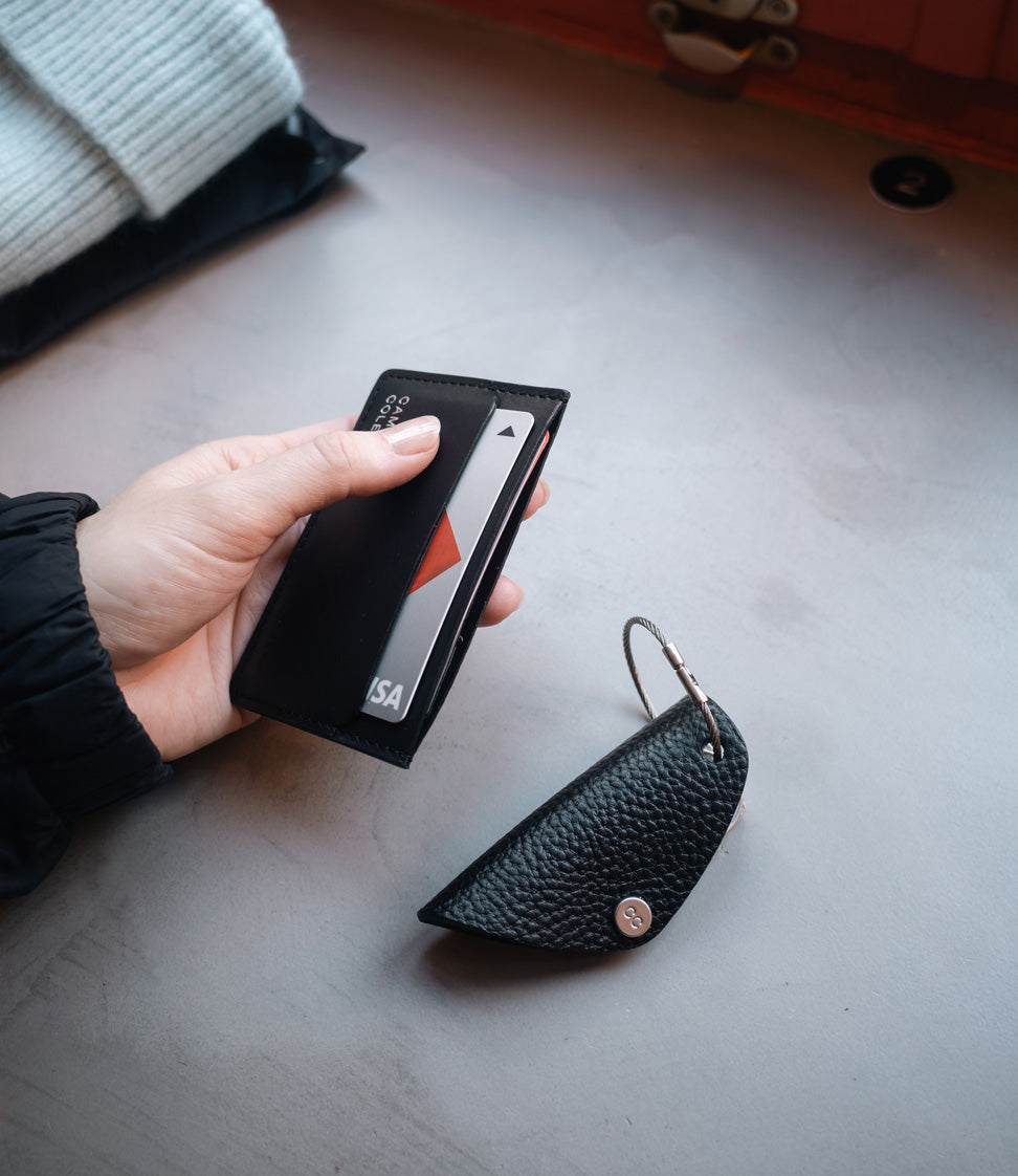 Grove Card Holder & Key Wrap Gift Set - Pebbled Black