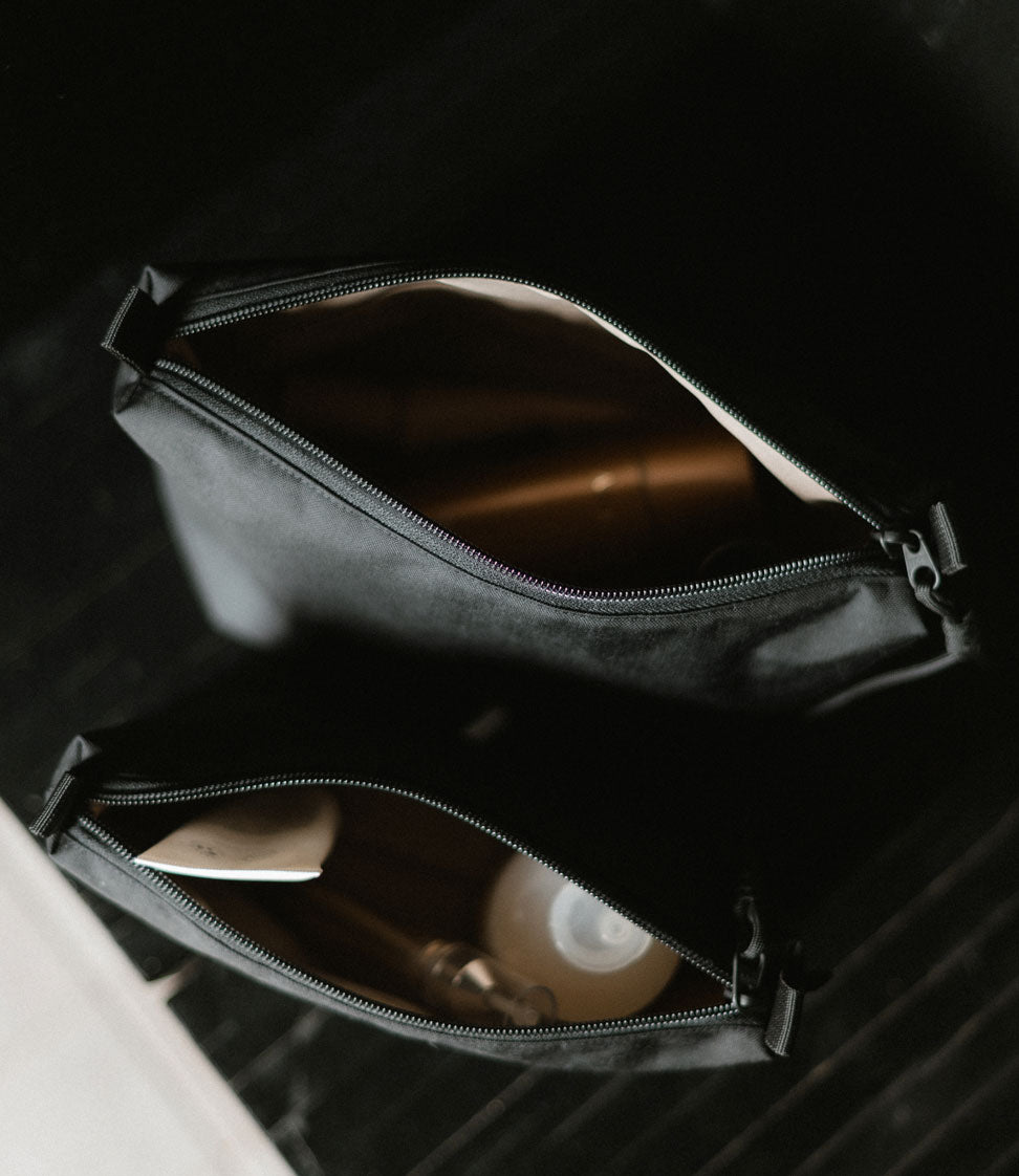 BD11 Wash Bag, Cordura, Black