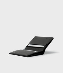 Elm Compact Wallet - Pebbled Black