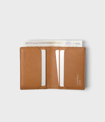 Elm Compact Wallet - Pebbled Tan